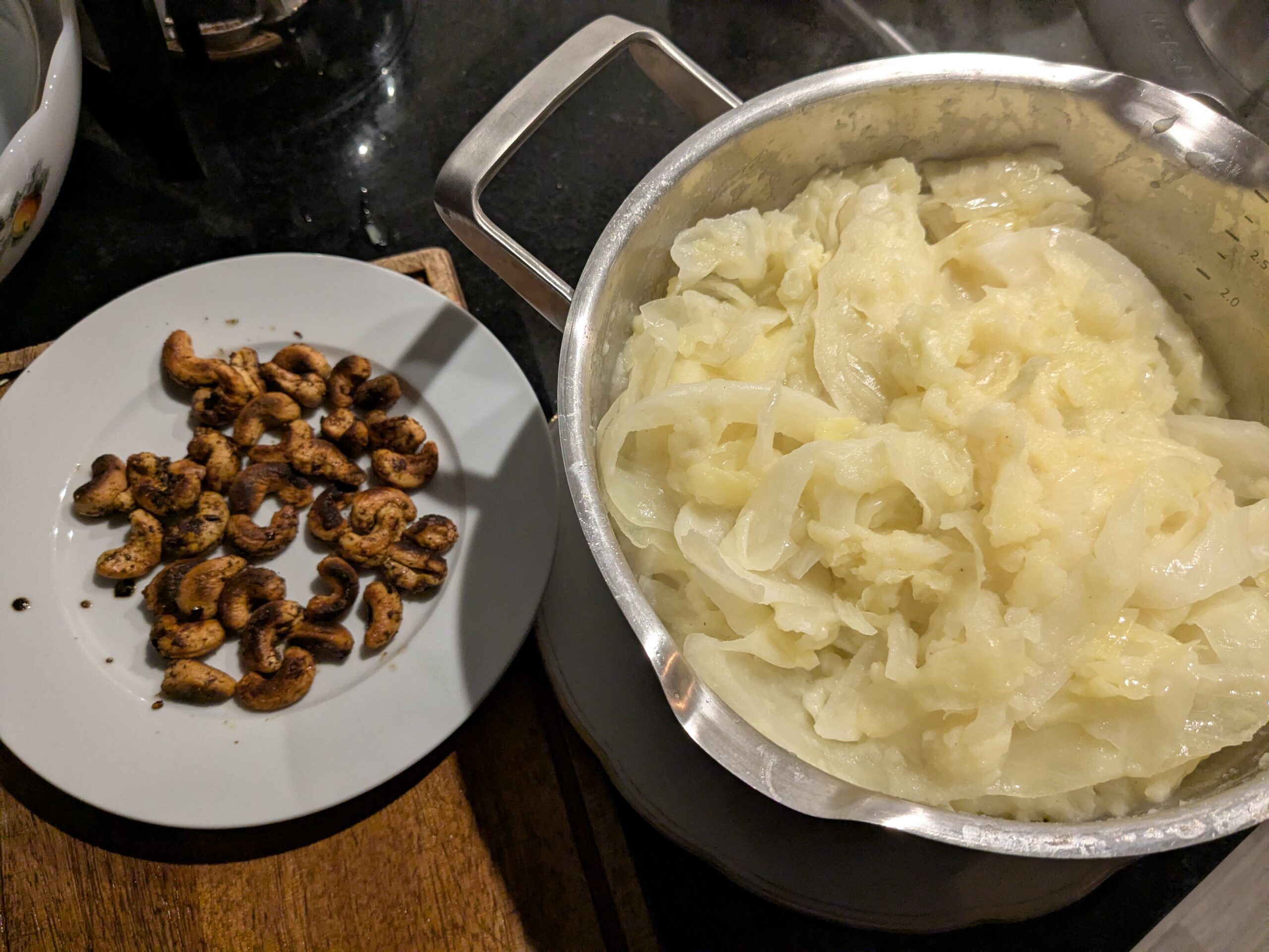 Stamppot kool met spicy noten